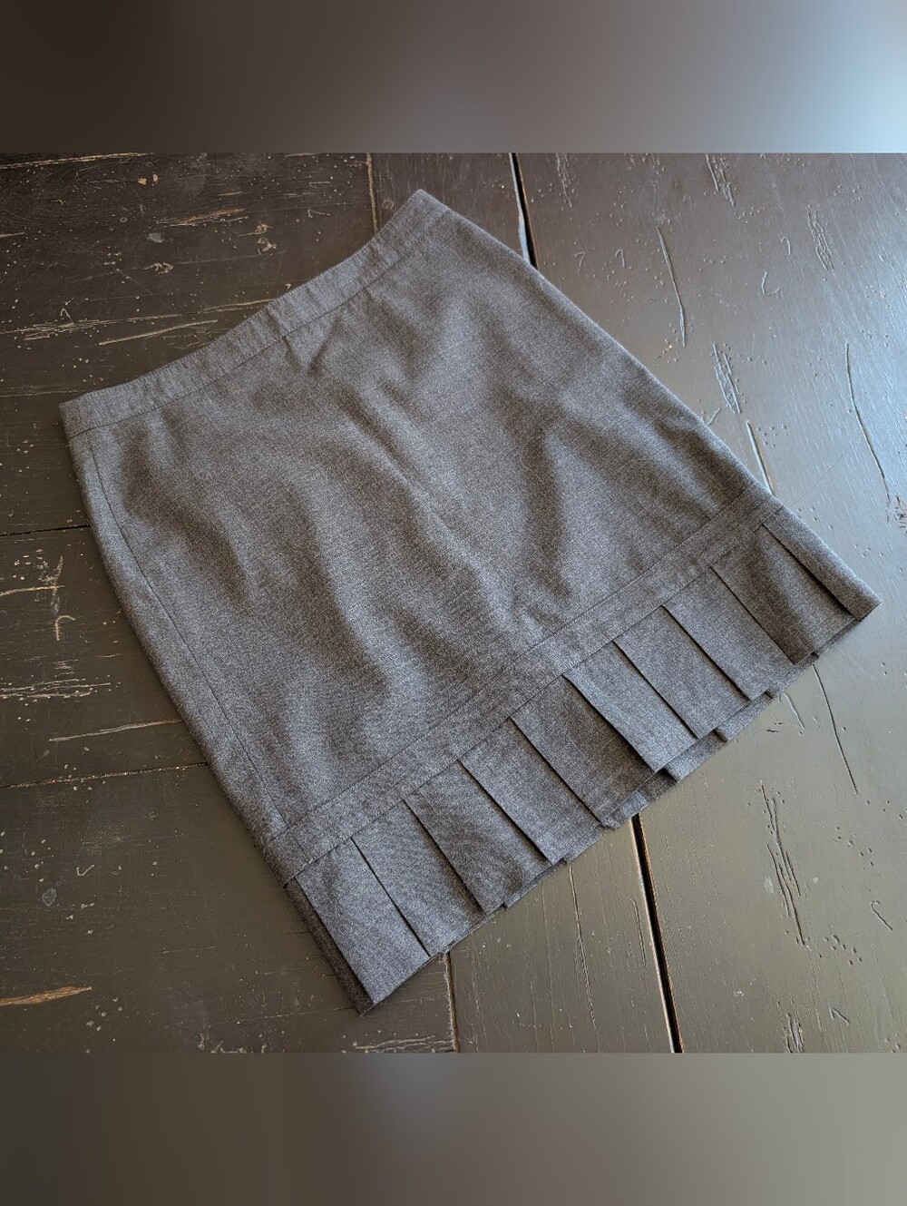 Express Gray Pleated-Hem Wool-Blend Pencil Skirt Dark Academia Office Chic Sze 0
